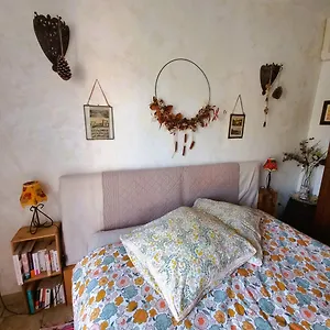 Cocon Provençal Chambre - Sdb - Terrasse Privée&piscine à Chamas Couette-café