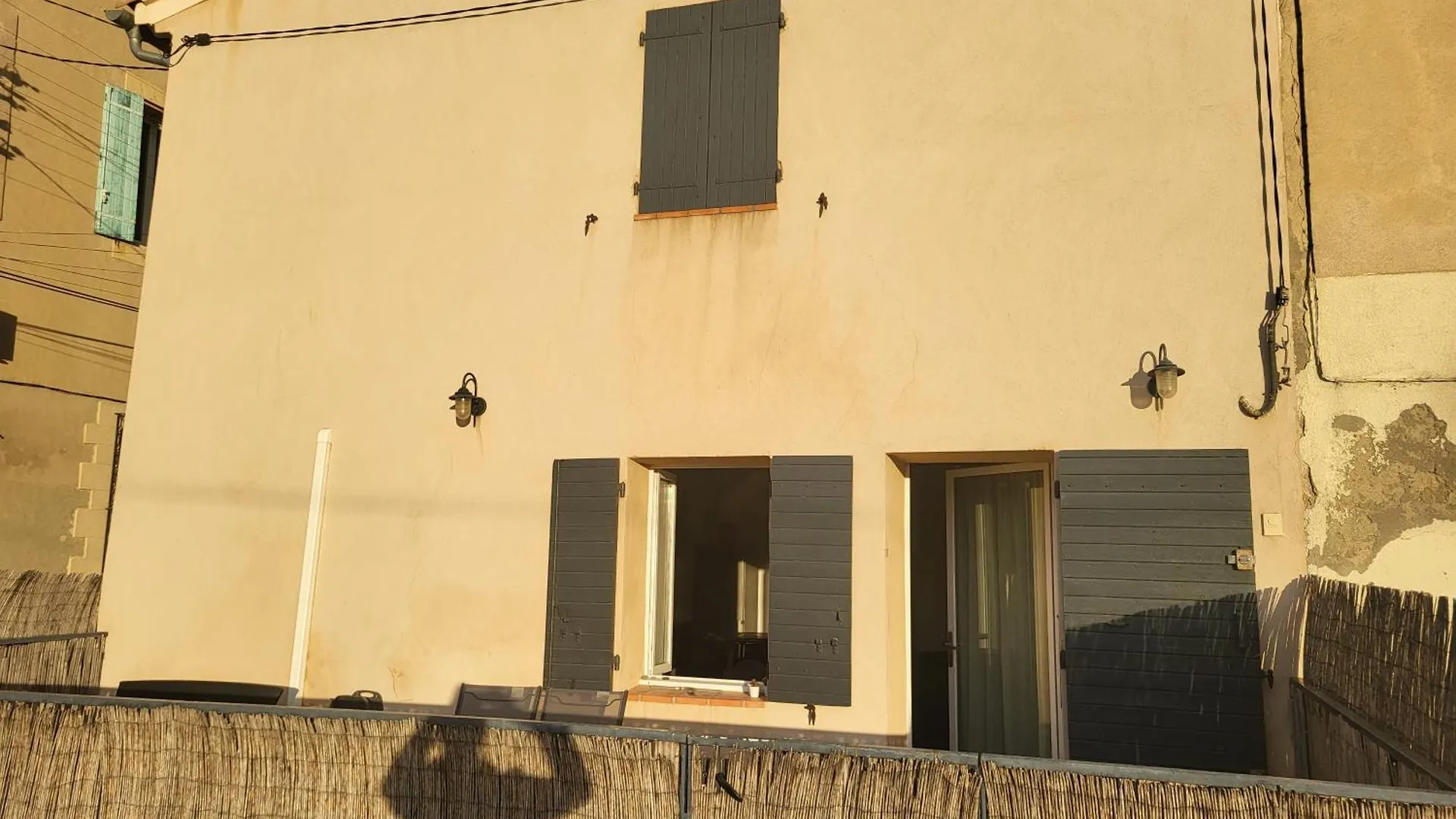 Holiday home Jolie Maison Vue Sur Le Port Saint-Chamas