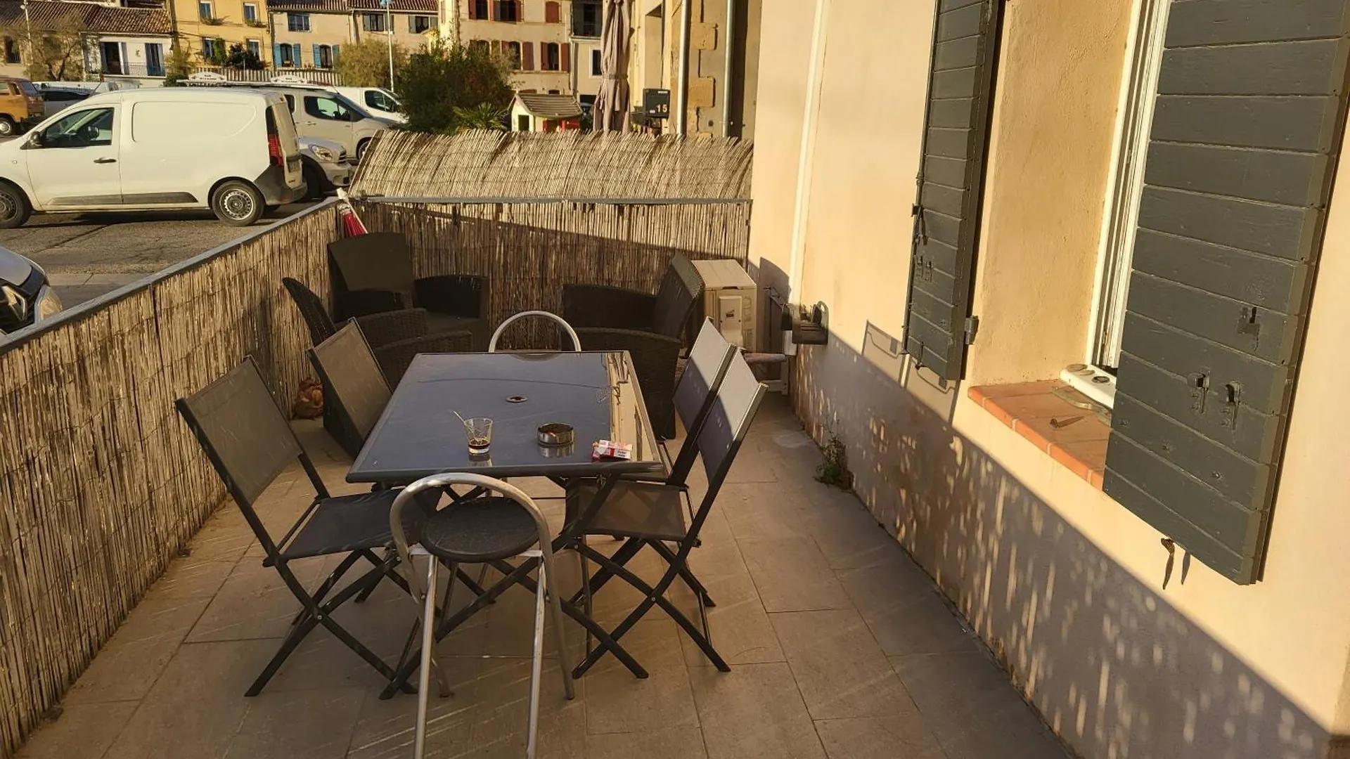Jolie Maison Vue Sur Le Port Saint-Chamas France